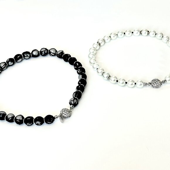 **2 necklaces in 1-Wear it 3 Ways** WHBM Long Black Lace Wrapped Pearl Necklace - Picture 8 of 16